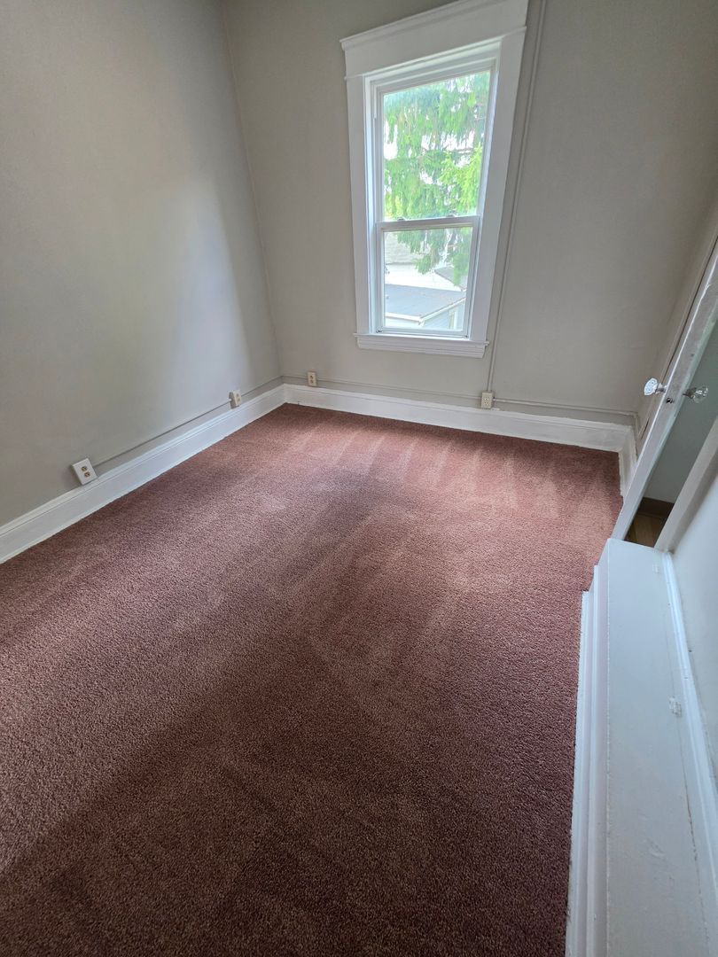 6321 Lansing Ave unit 4 – photo 5