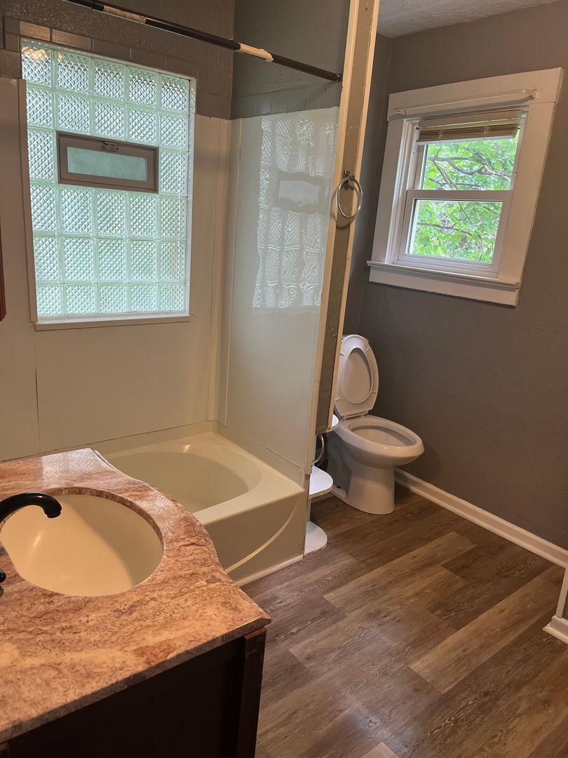 7818 New York Ave – photo 2