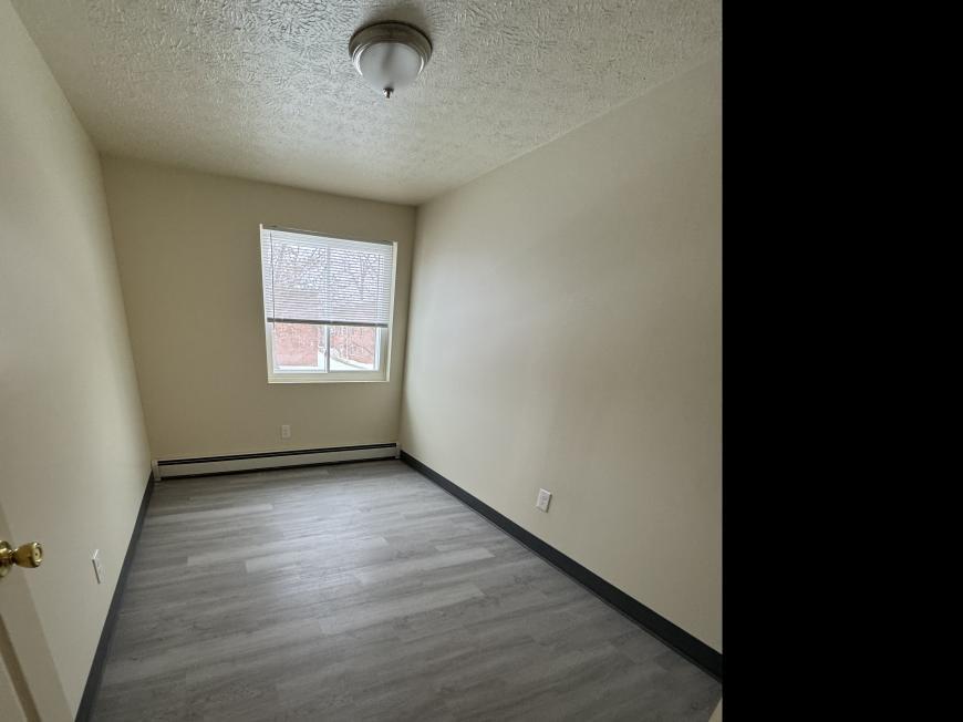 1210 Robert Ave NW – photo 5