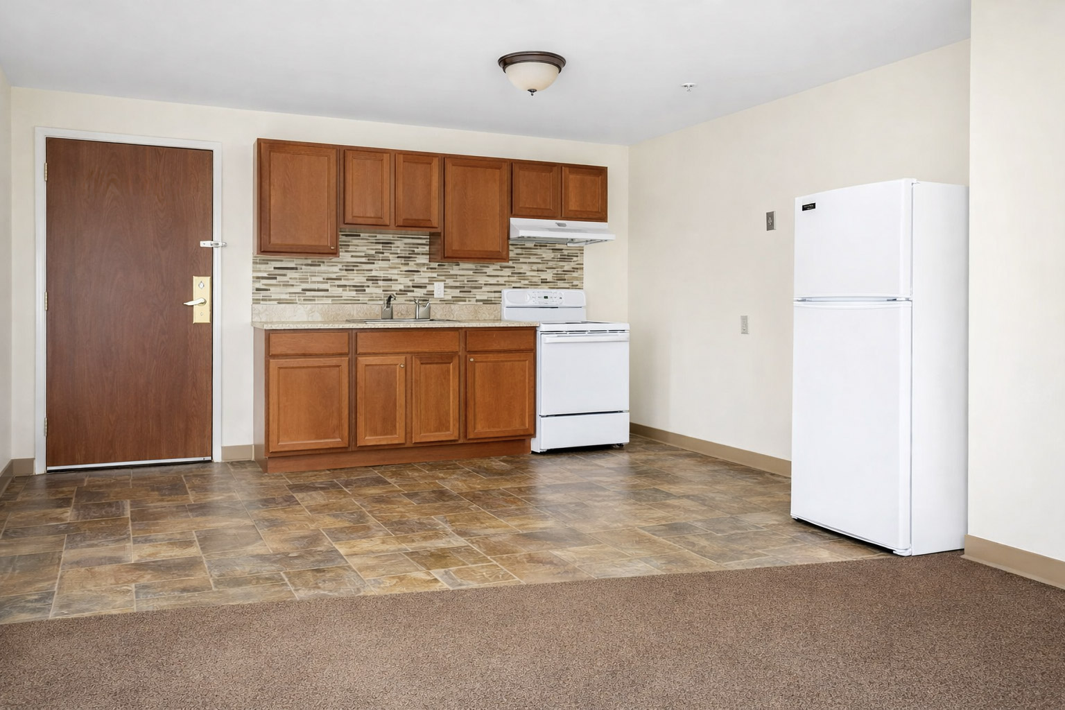 120 Foxwood Rd unit 5 – photo 2
