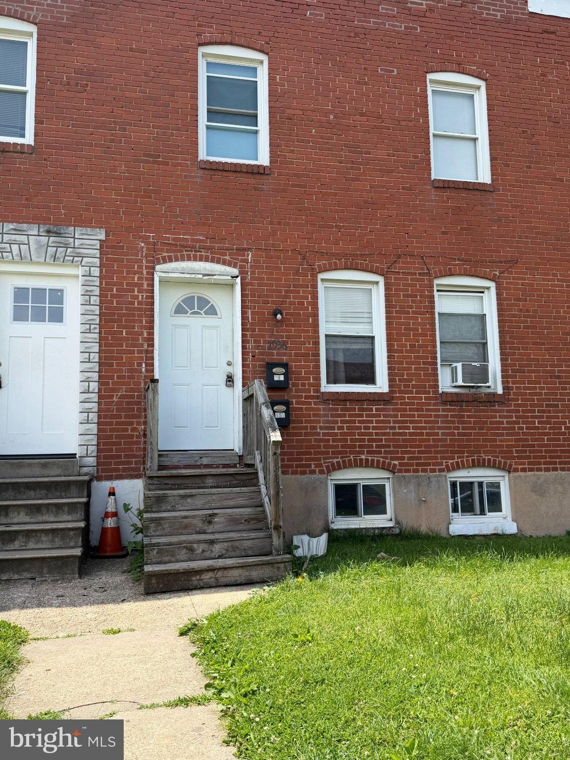 2936 Yorkway #2 – photo 1