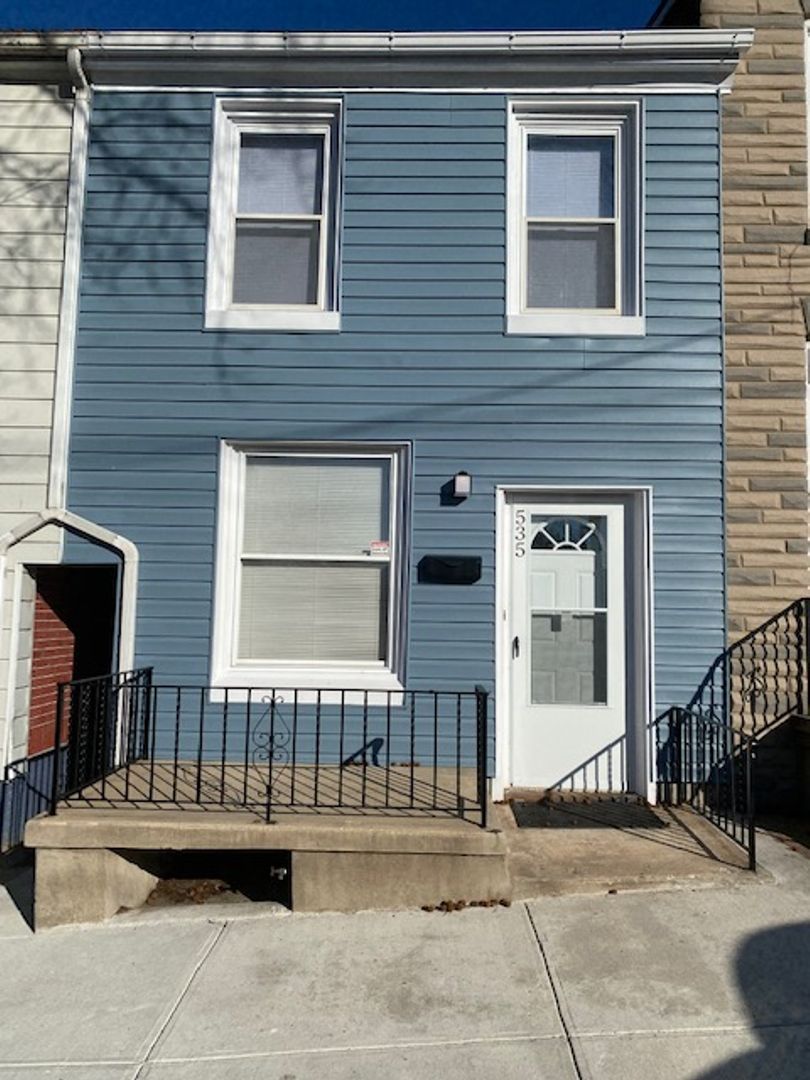 535 S 10th St – photo 1