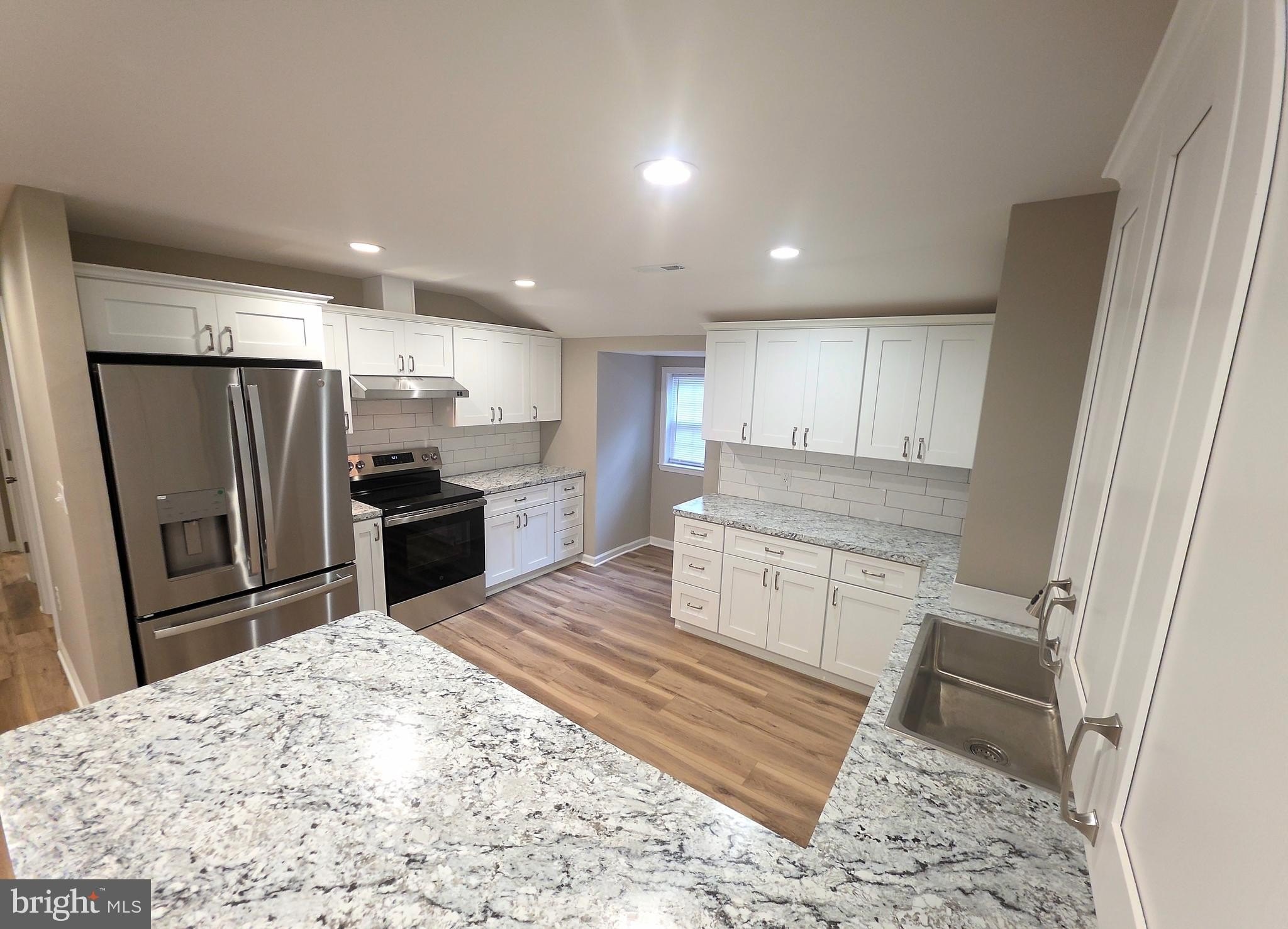 39000 Tanglewood Ct #1 – photo 3