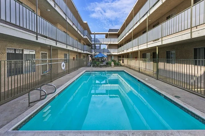 Kendall Brook Apartments – photo 4