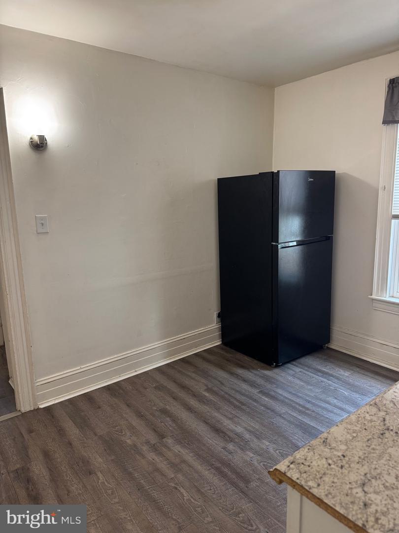 668 E Market St unit 2ND FLR – photo 5
