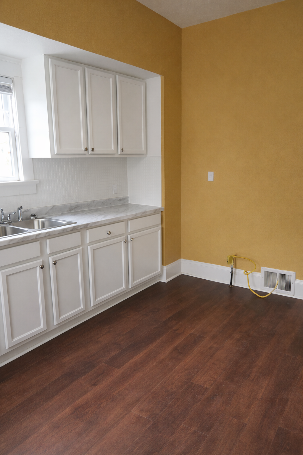 448 E 114th St – photo 3