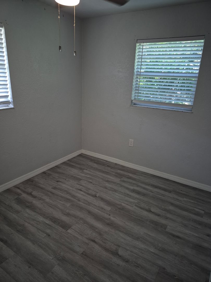 321 Jeru Blvd – photo 5