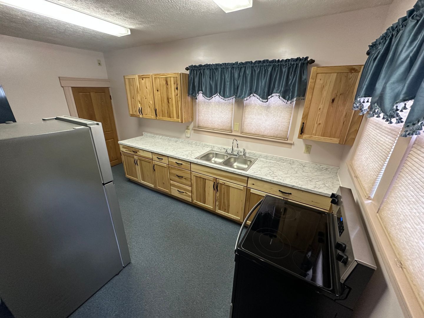 3000 Dudley Ave – photo 3