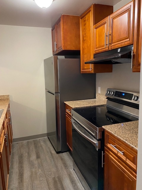 134 Gluck St – photo 2