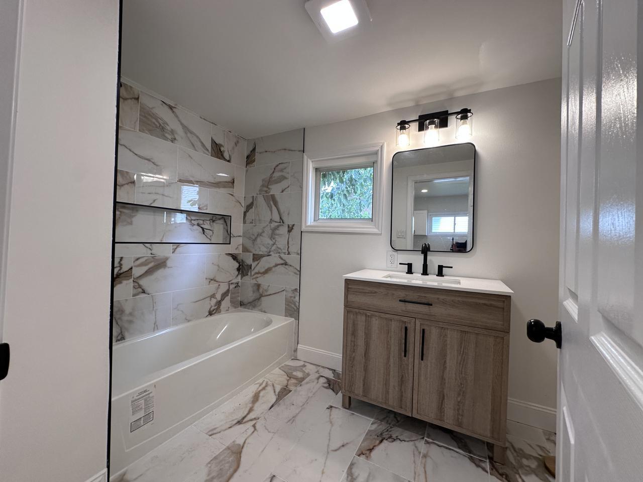 186 Gay St – photo 5