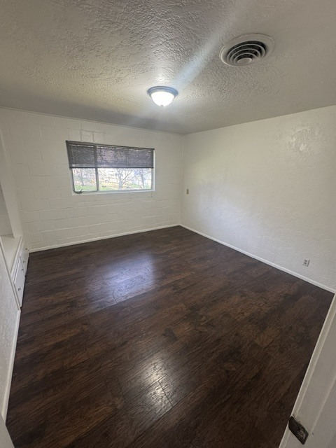 3356 Cypress Ave – photo 5