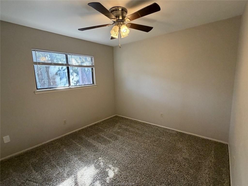 802 Navidad St #D – photo 4