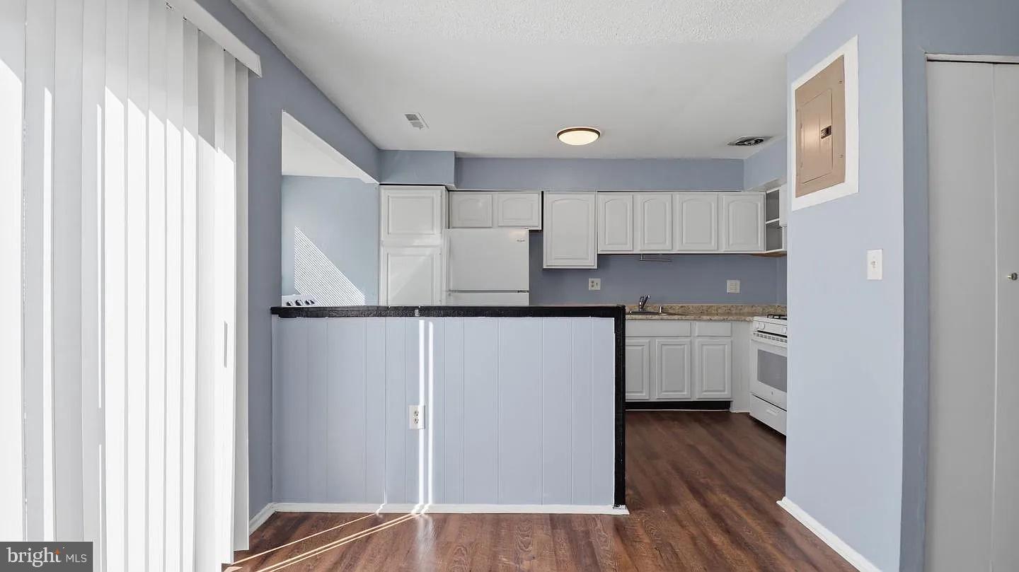 2612 Camberwell Ct unit 2612 – photo 2