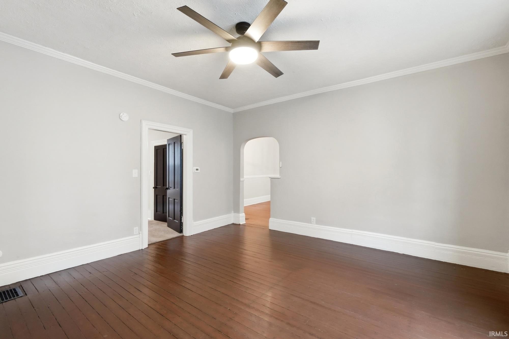 334 W 9th St #1 – photo 4