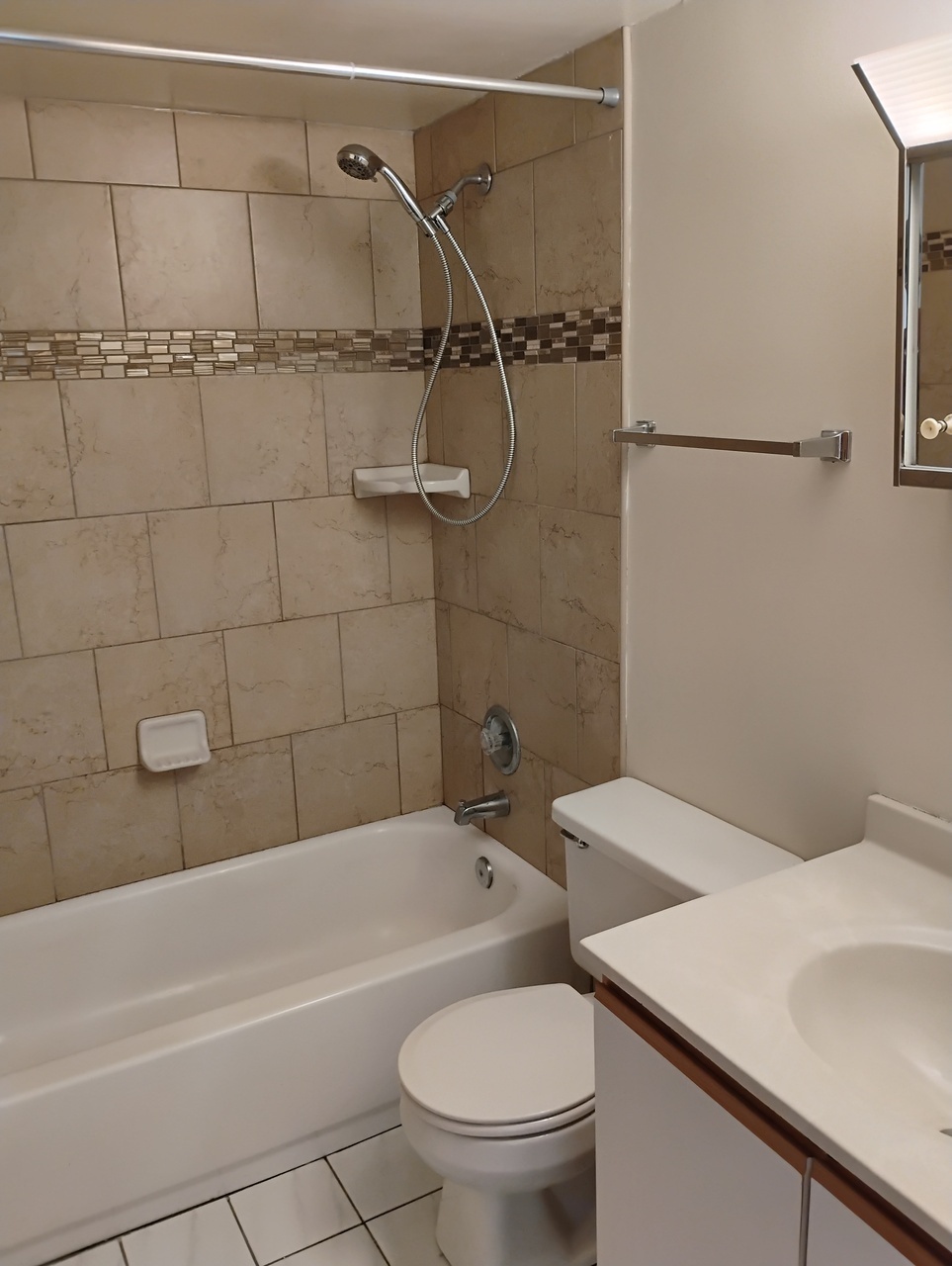 4284 Central Rd unit 101 – photo 4