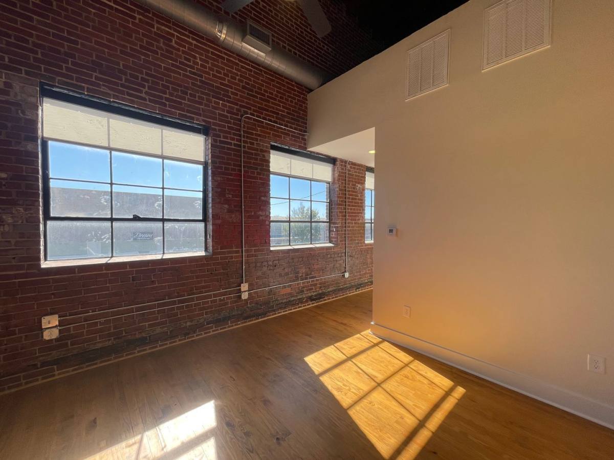 805 Martin Luther King Jr Blvd unit 1 – photo 1