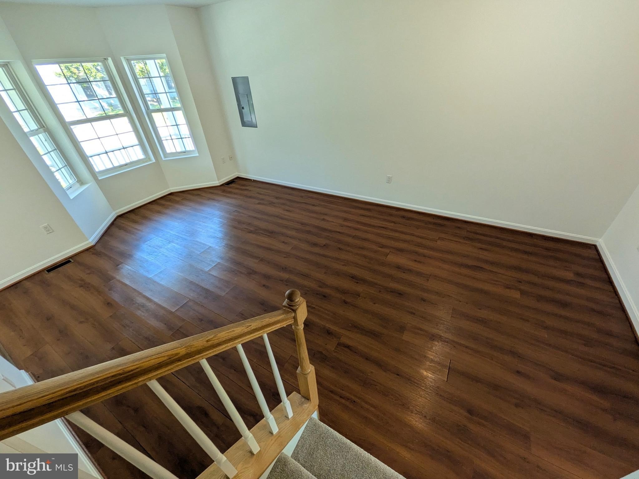 310 Del Rhodes Ave – photo 5