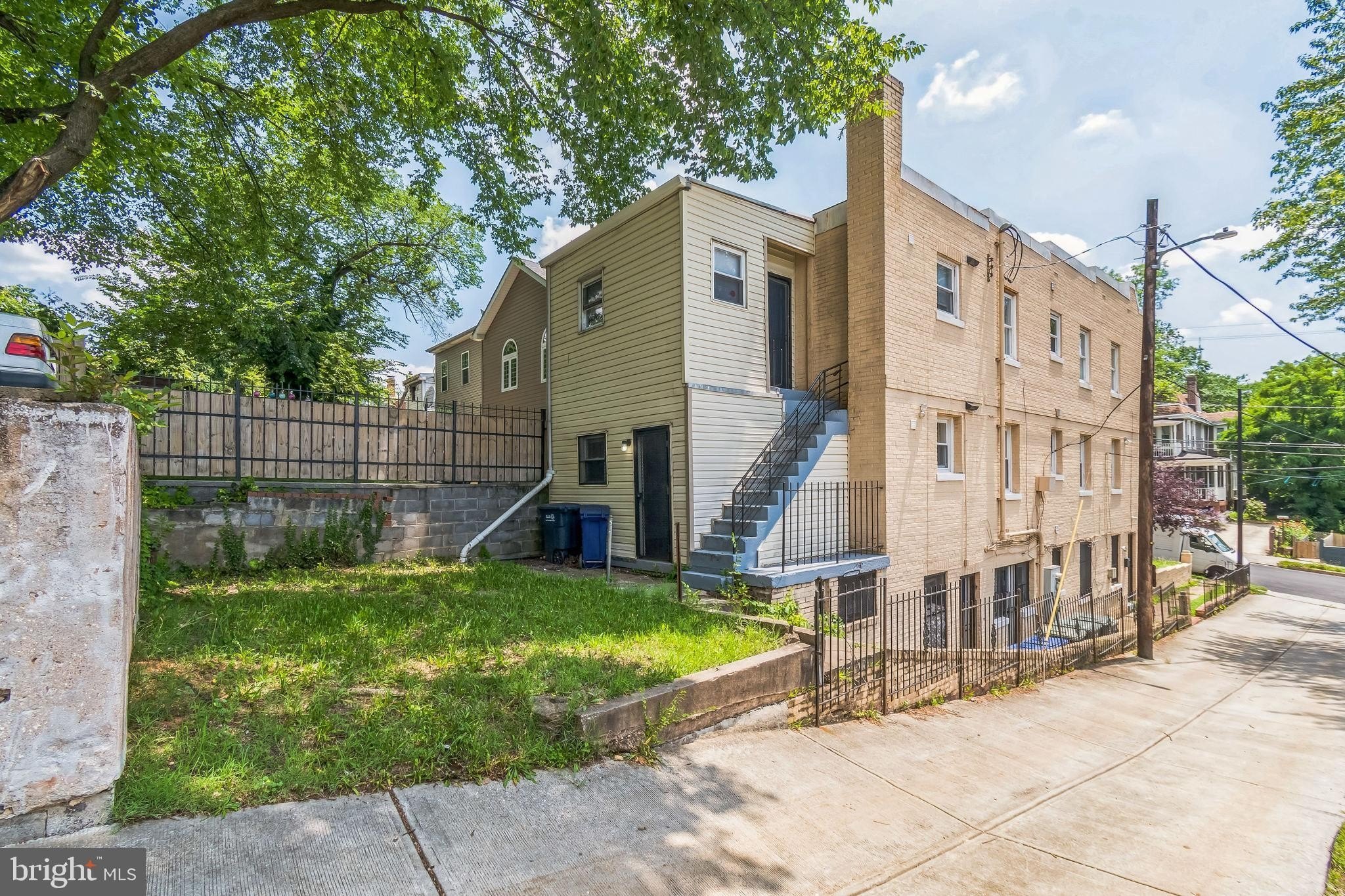 1608 W St SE – photo 5