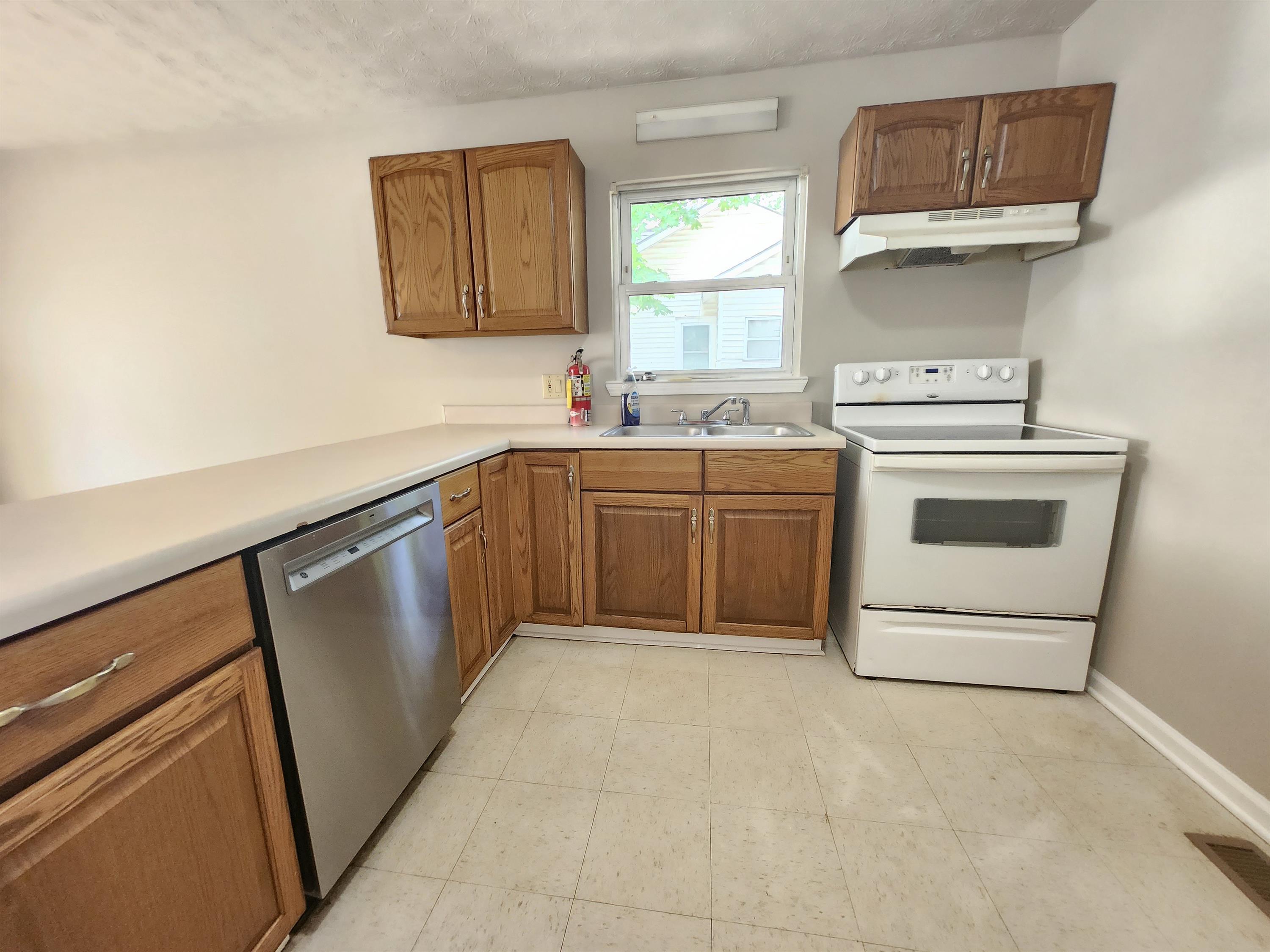 355 10th St NW unit 1 – photo 5