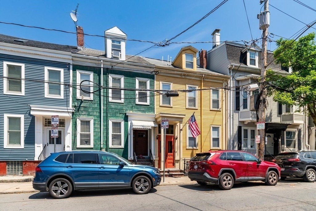 58 G St – photo 2