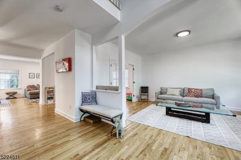 204 Lorraine Ave – photo 5