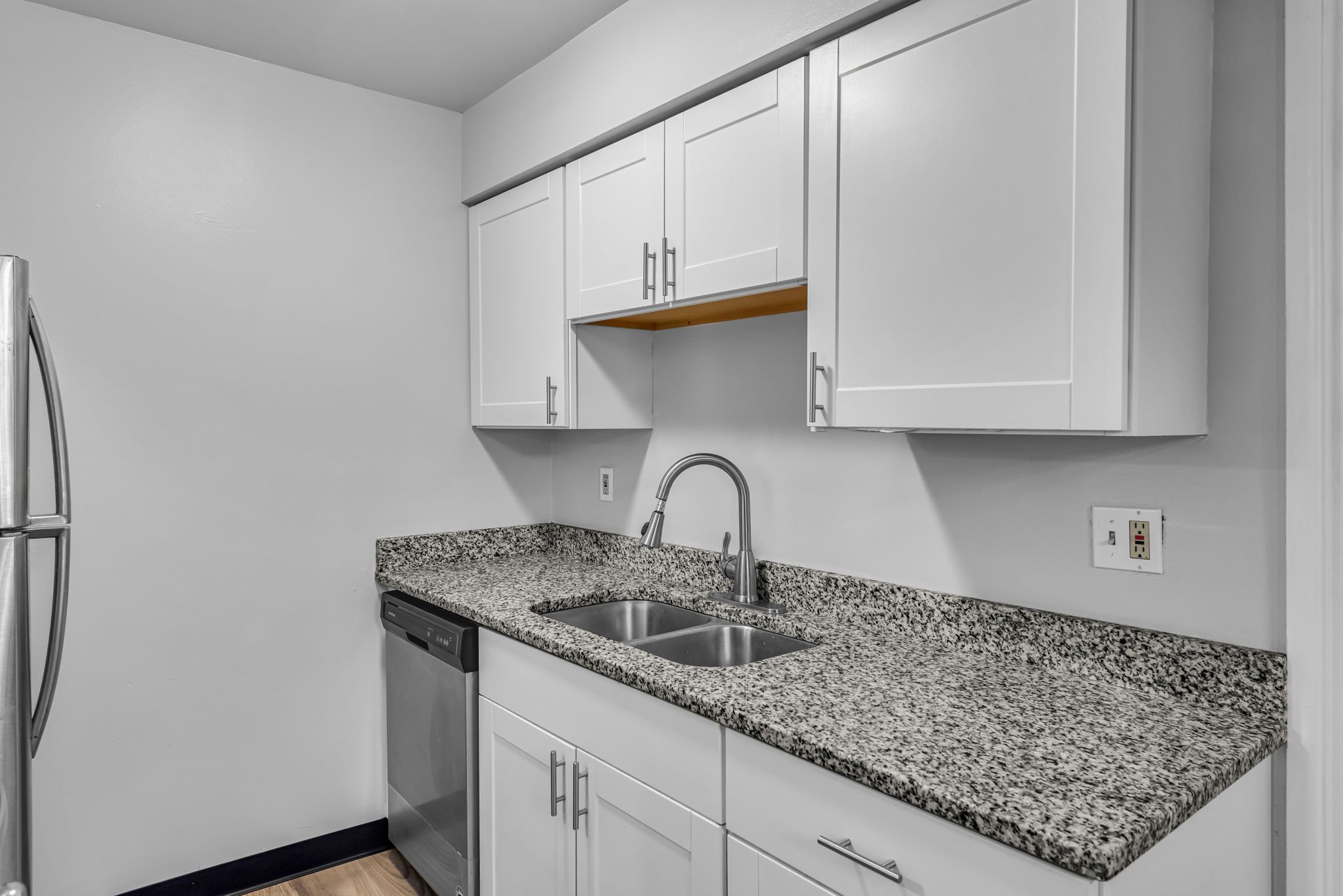 930 Snider Rd unit 203 – photo 3