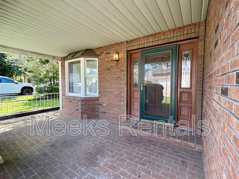 9 Romar Ct – photo 2