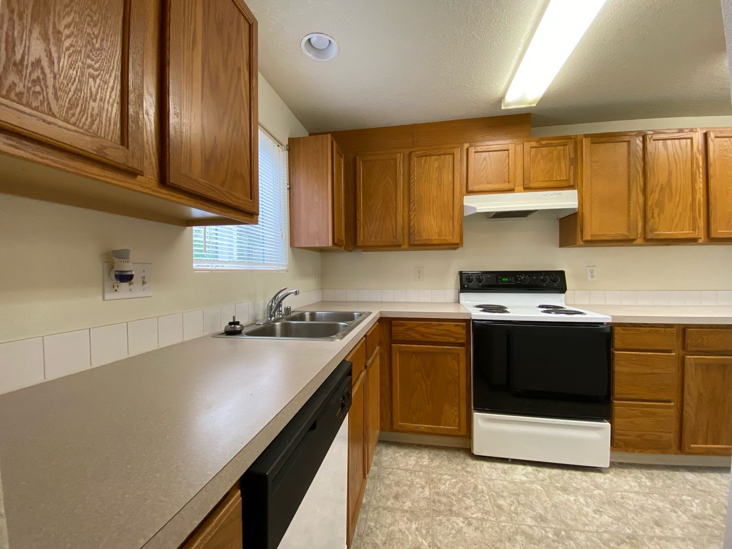 129 Villa Rd unit #B – photo 3