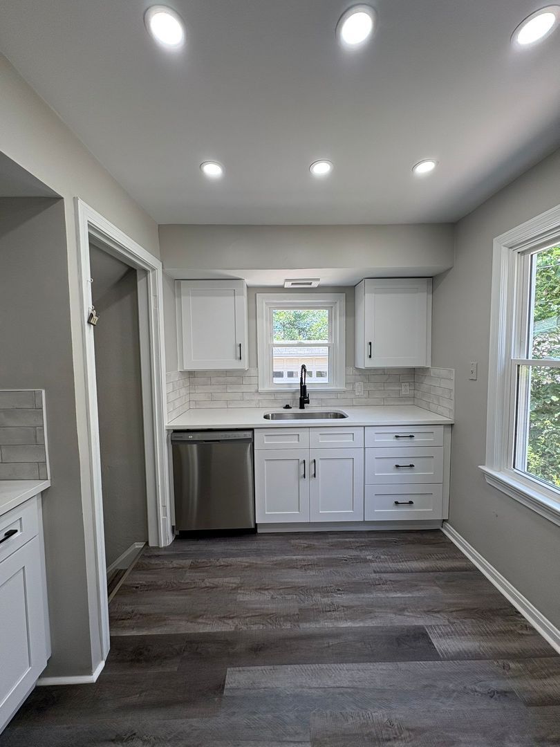4165 Harwood Rd – photo 5