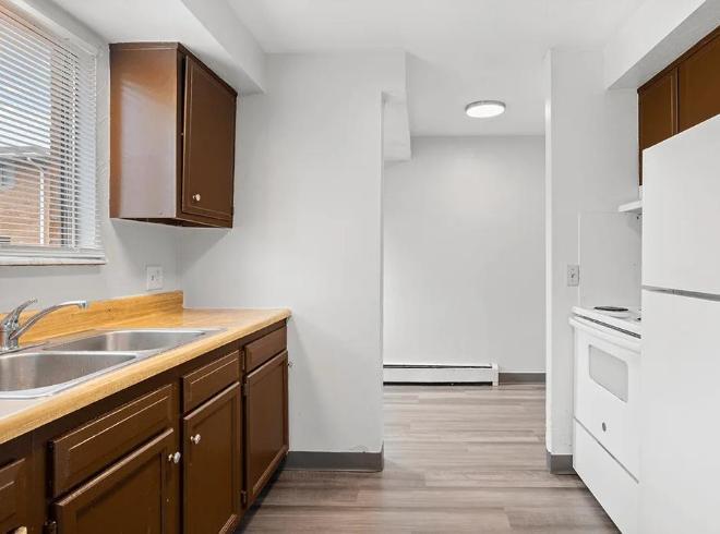 1612 Remington Ave – photo 4