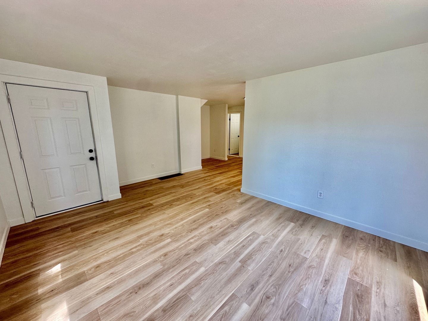 2022 W Dean Ave unit Apt 1 – photo 4
