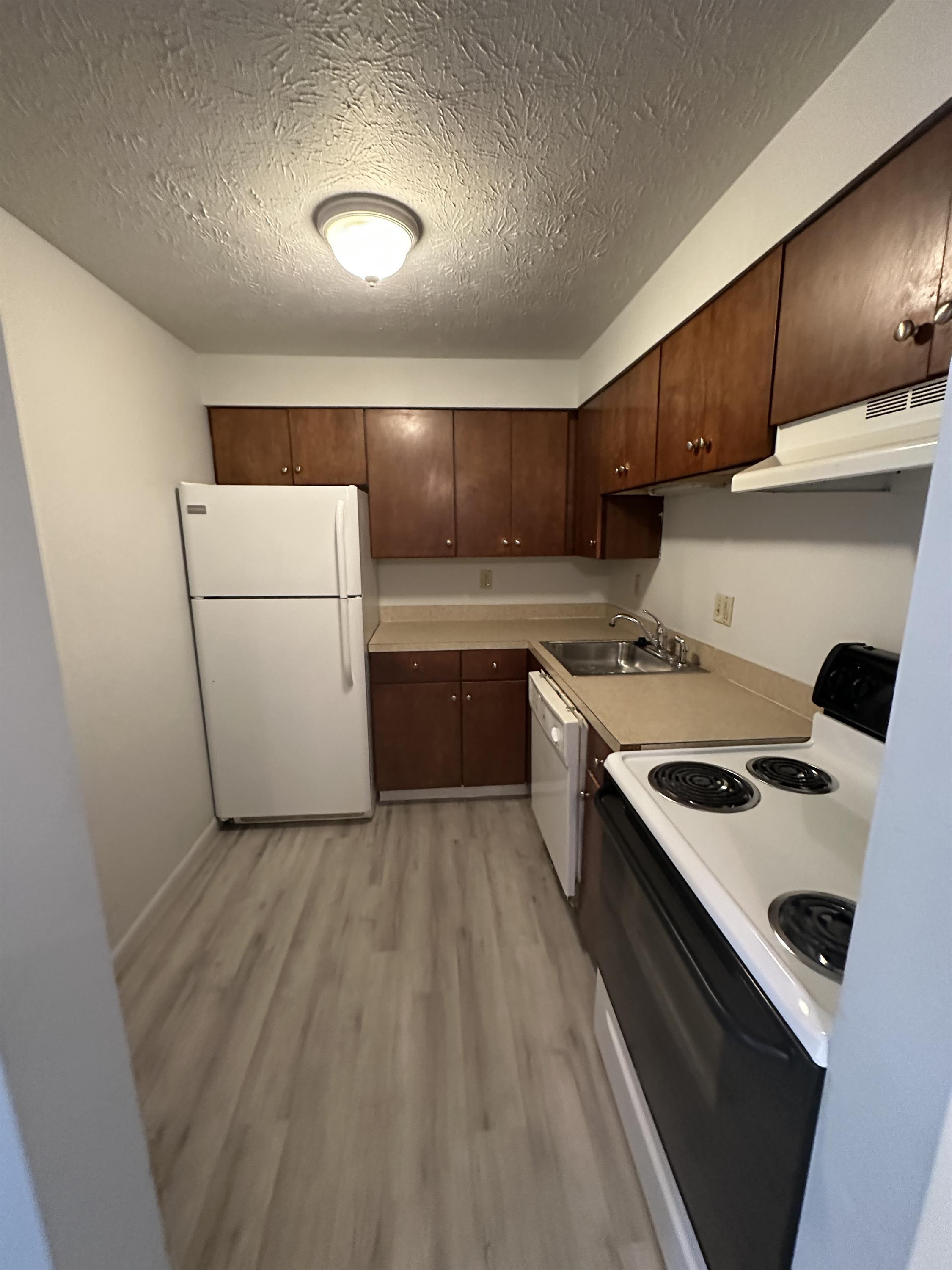 1879 Turner Blvd unit 5 – photo 4