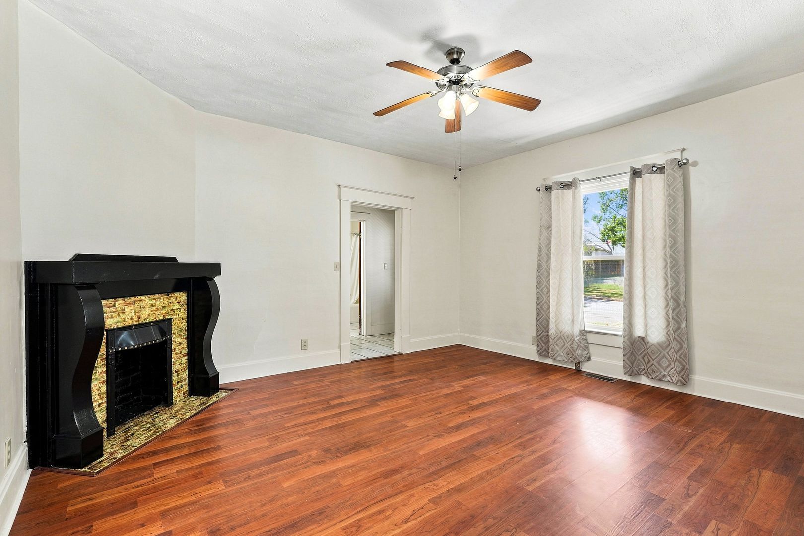 1 W 4th St unit 67 – photo 4