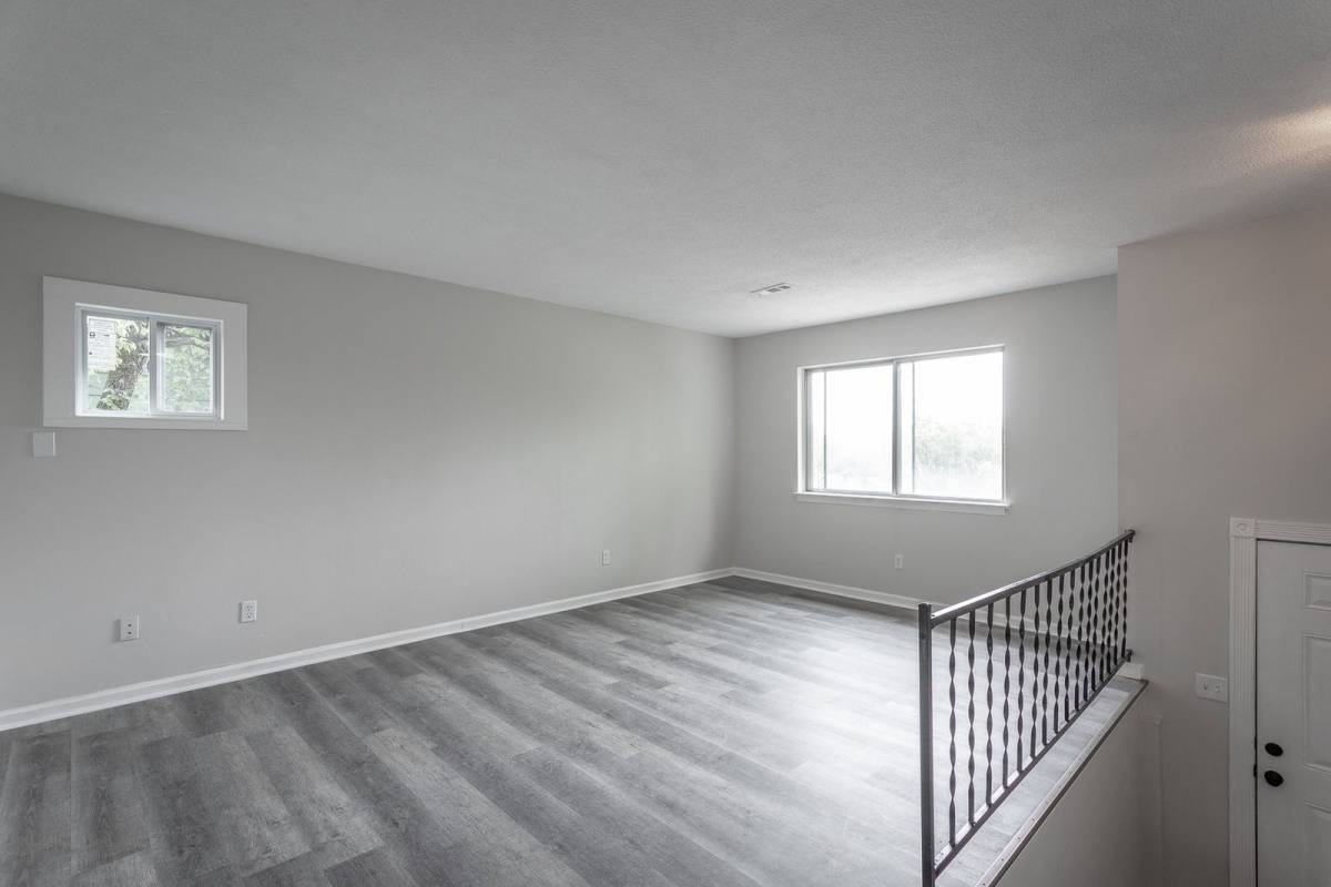 833 Sylvan Dr – photo 4