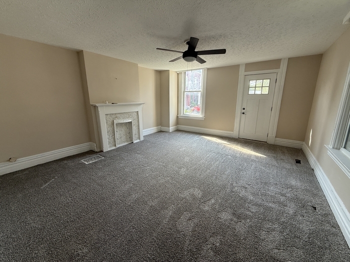 101 Shelby St – photo 3