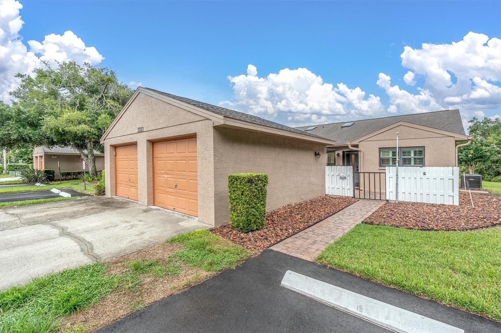 3203 Charter Club Dr #B – photo 2
