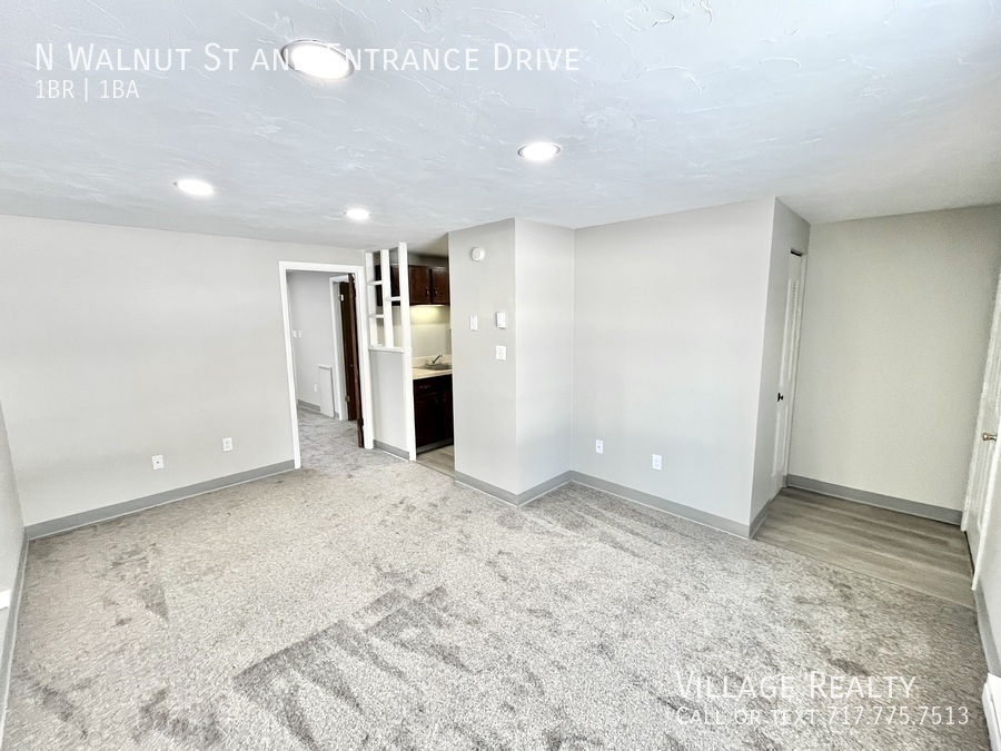 312 N Walnut St – photo 4