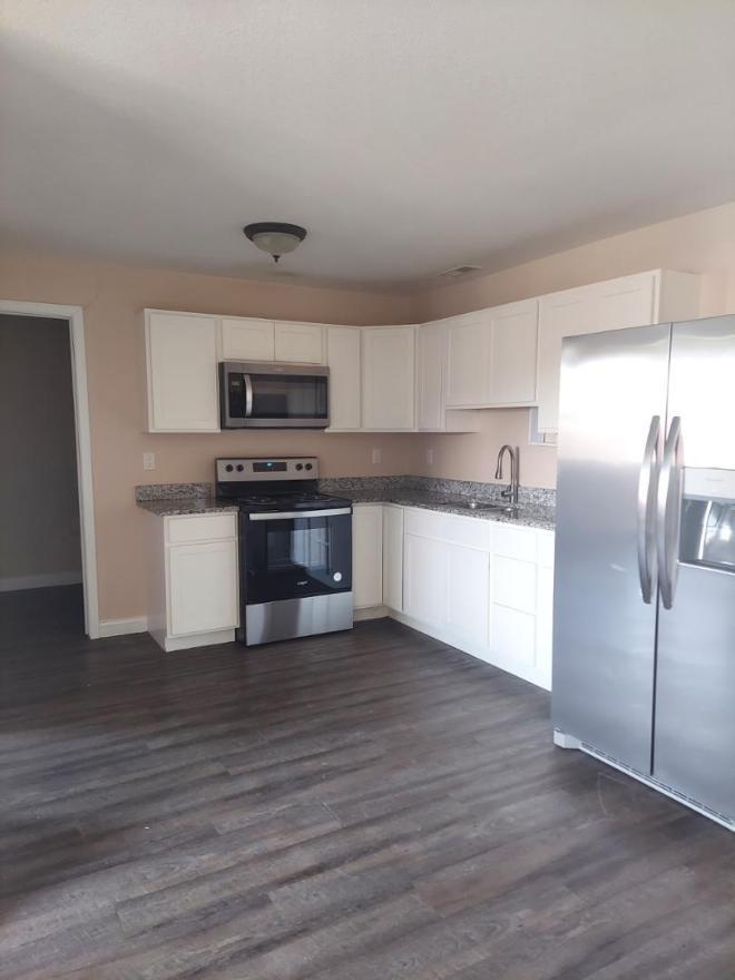 88 Westwood Dr – photo 2