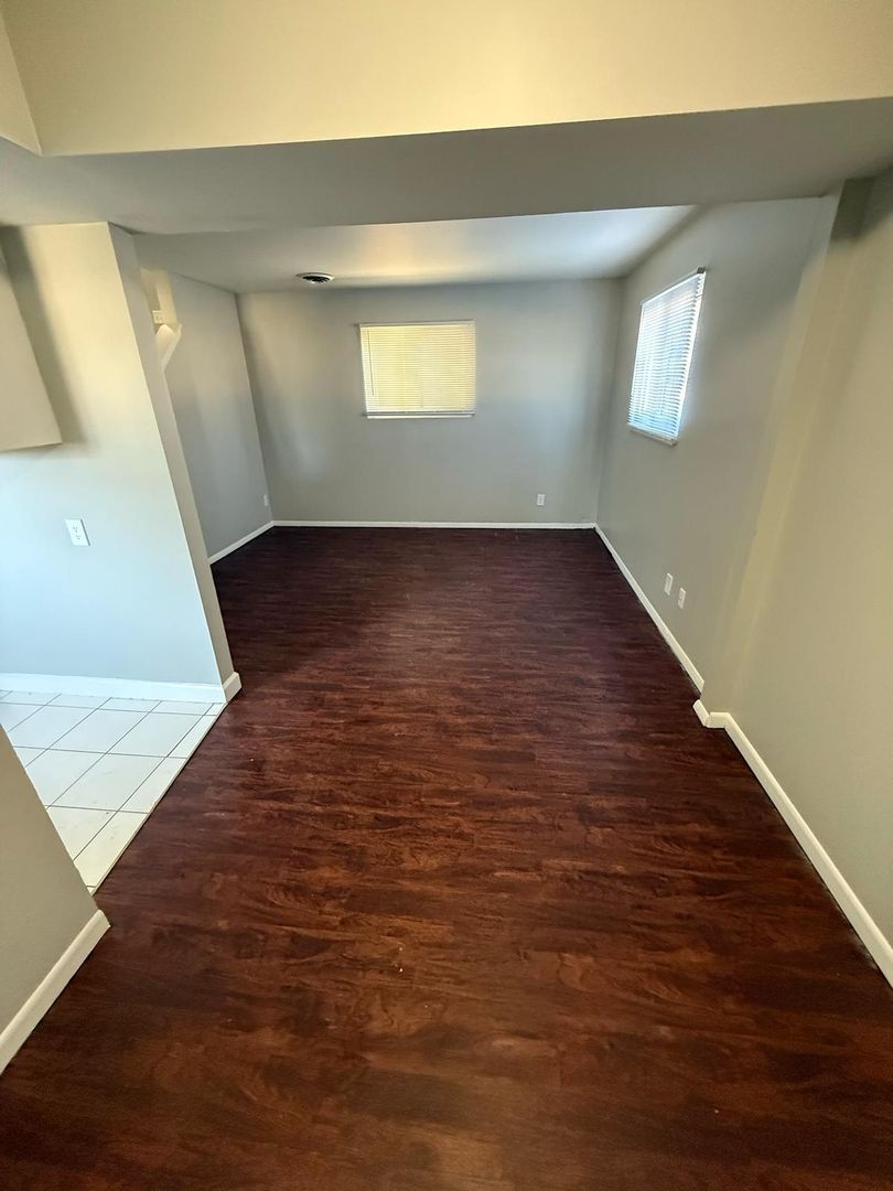 901 Market St unit 9 – photo 2
