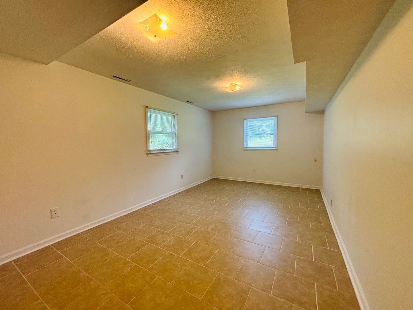 306 Woodbine Dr – photo 3