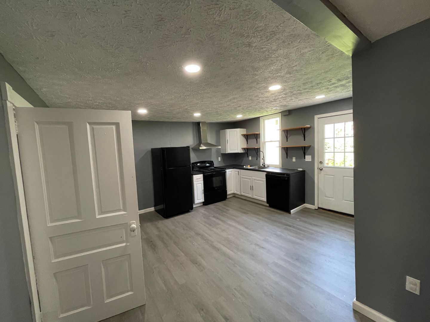 1027 Salter Wy unit Apt 4 - 4th Floor – photo 2