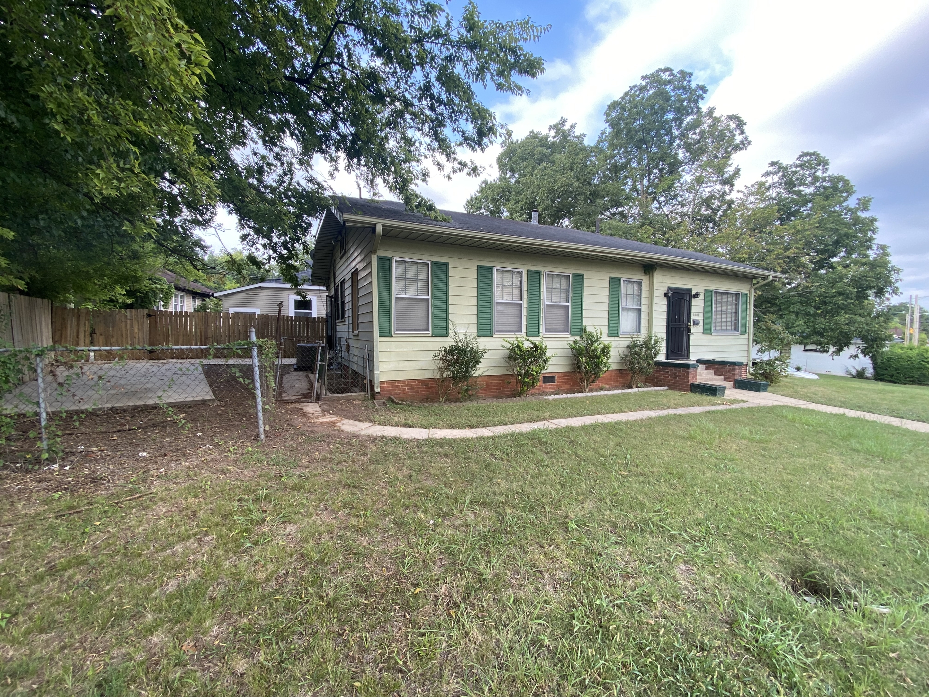 5001 Farrell Ave – photo 1