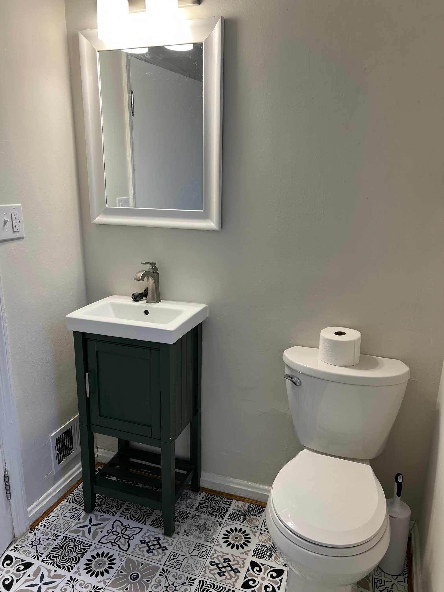400 Main St unit 3 – photo 2