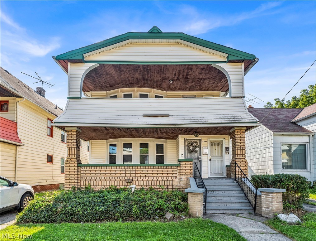 3394 E 146th St unit 2/UP – photo 1