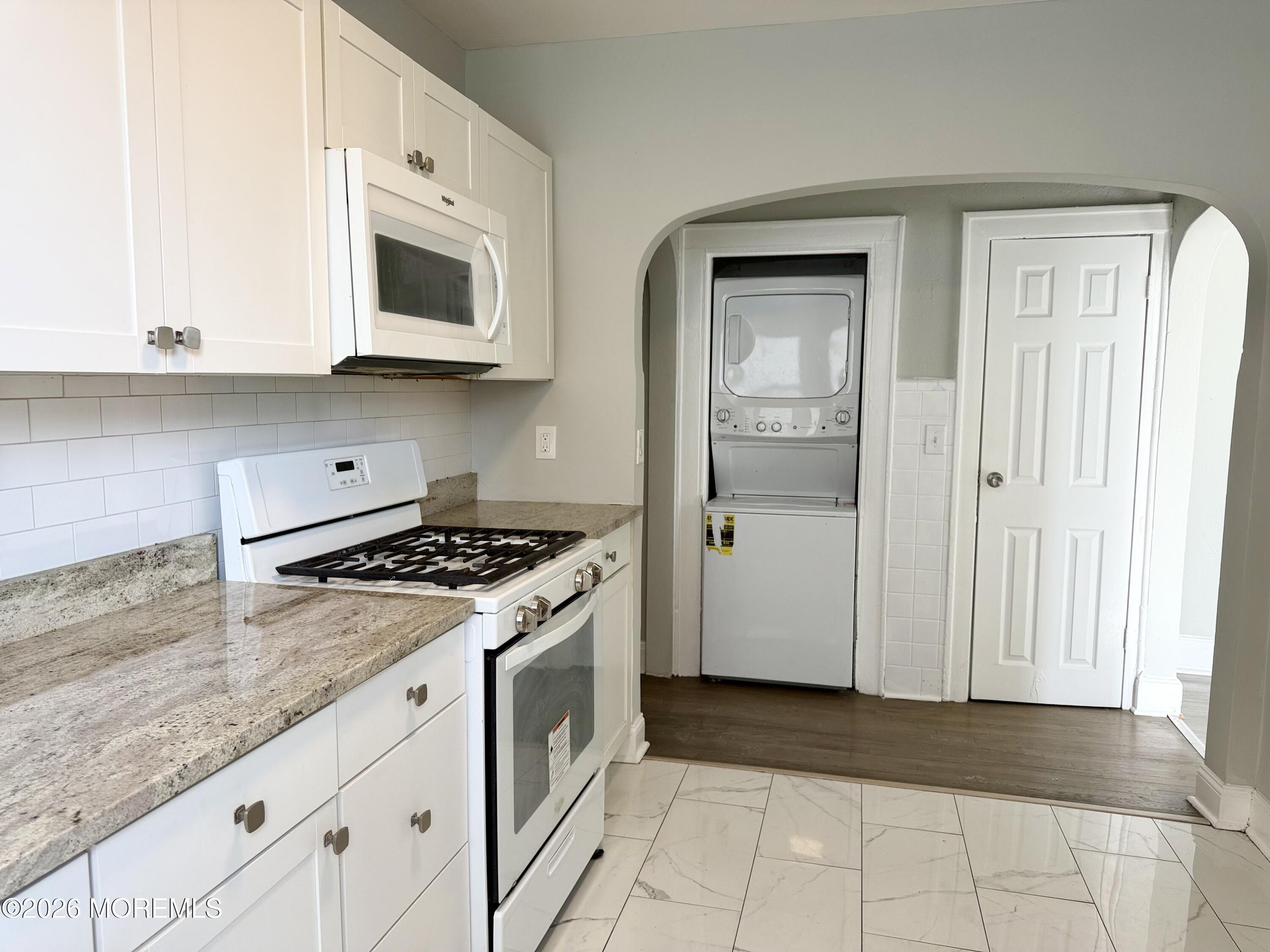 37 2nd Ave unit 1 – photo 5