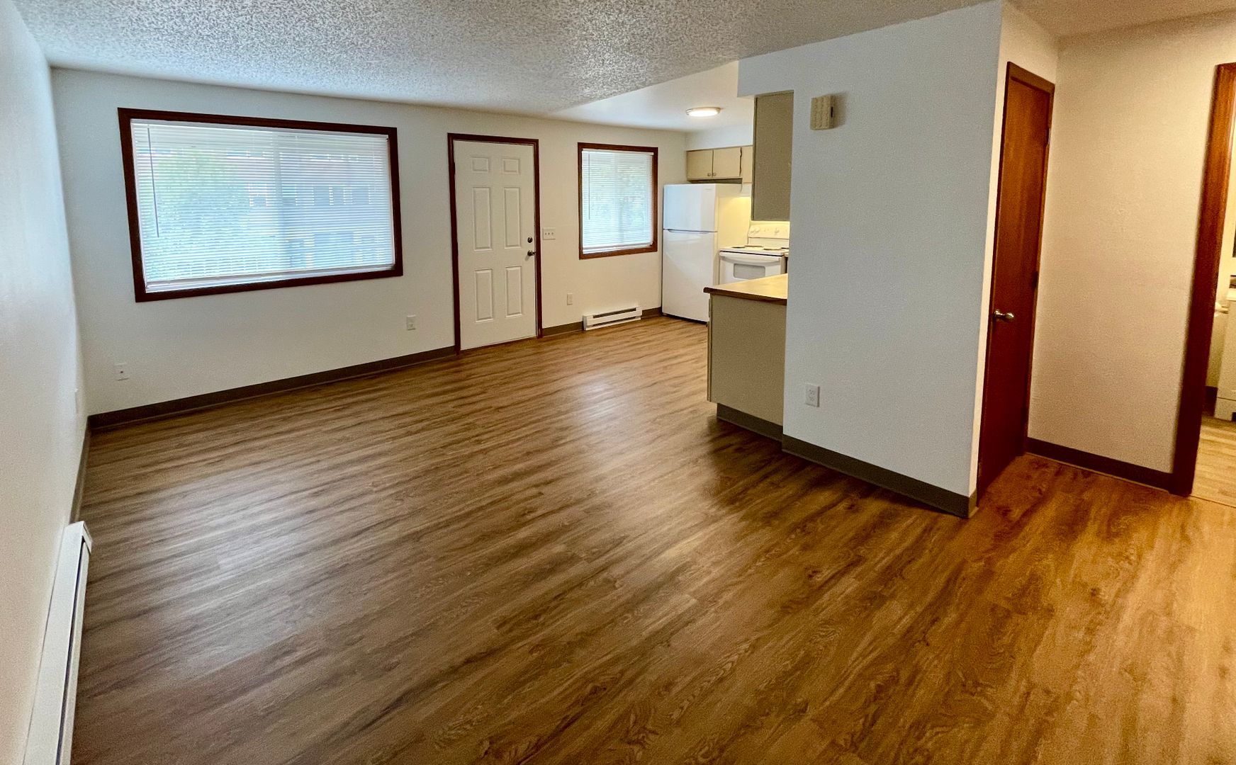 804 E Hartson Ave unit 7 – photo 2