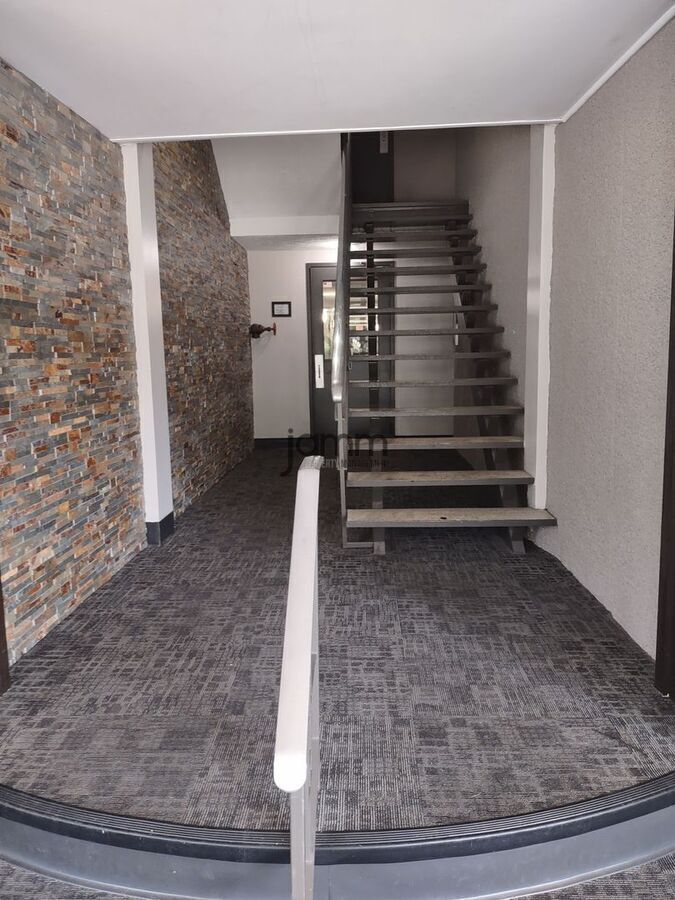 12050 Lake Ave – photo 4