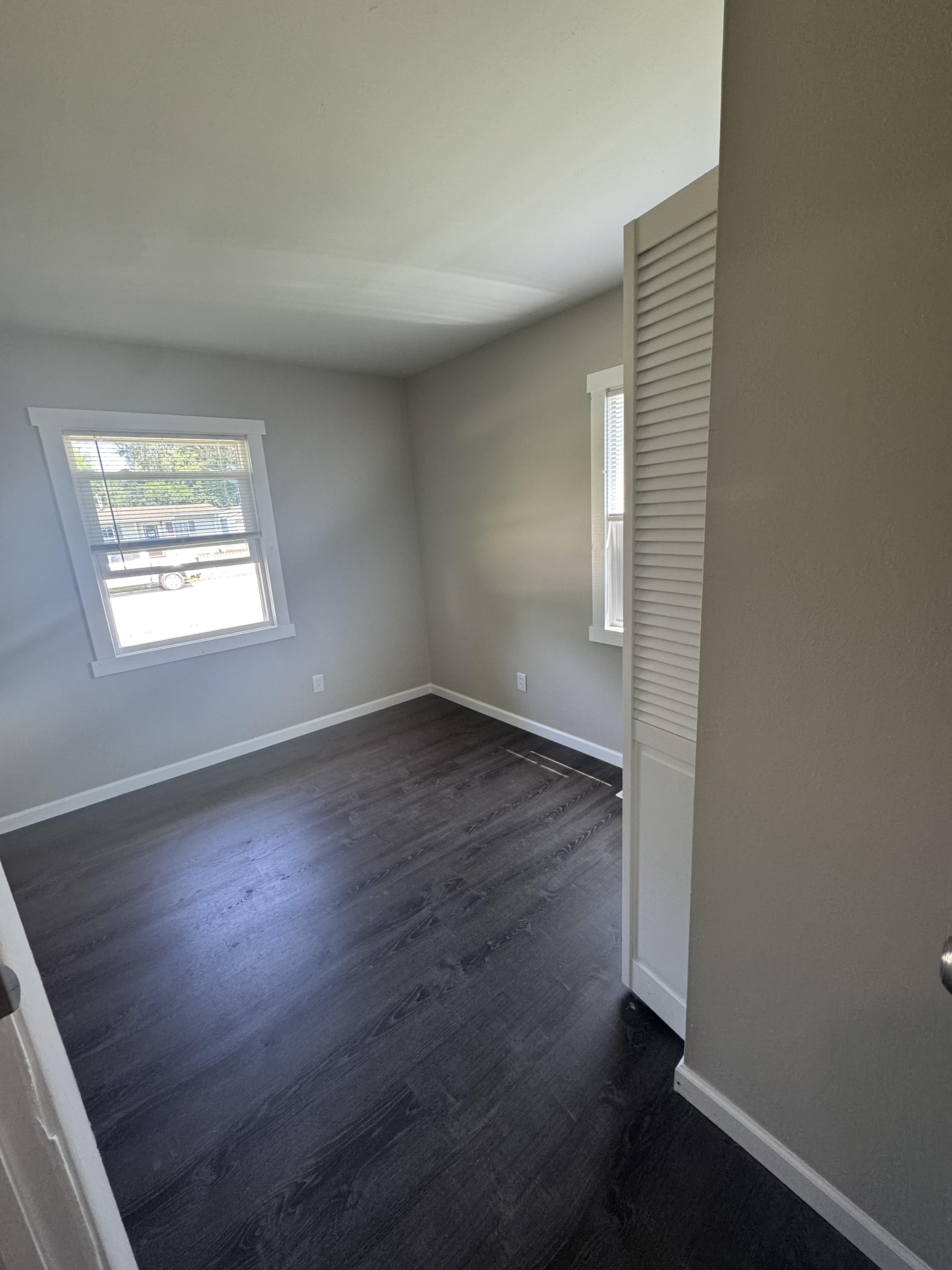 2200 Glen Dr – photo 4
