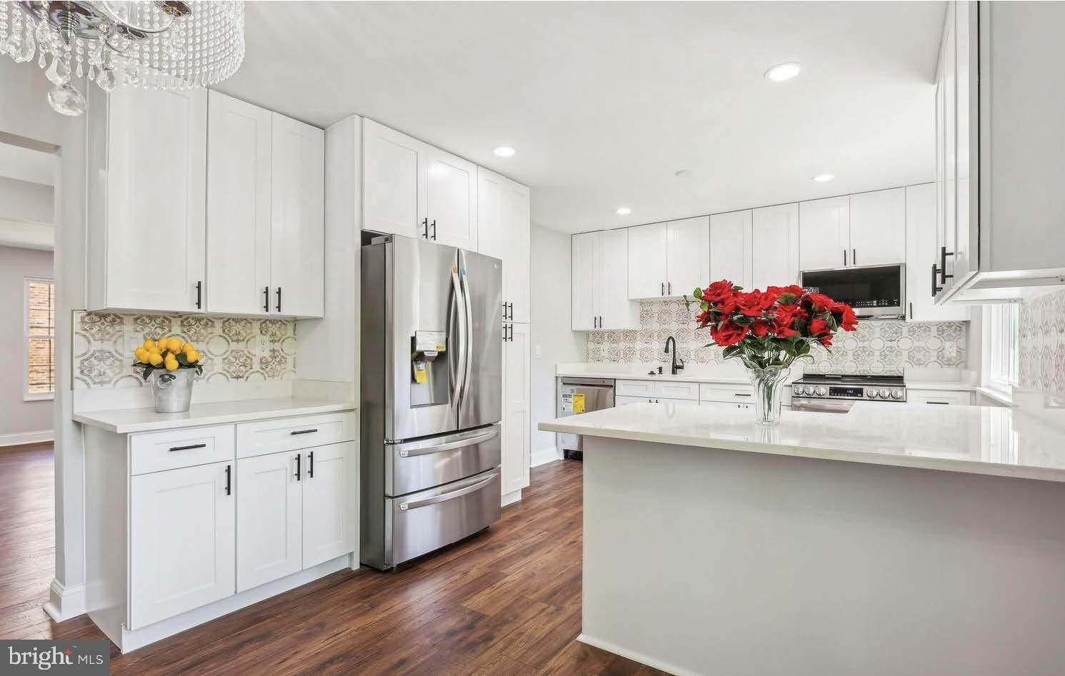 7081 Leewood Forest Dr – photo 2