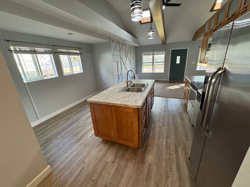252 Prentiss Ave – photo 3